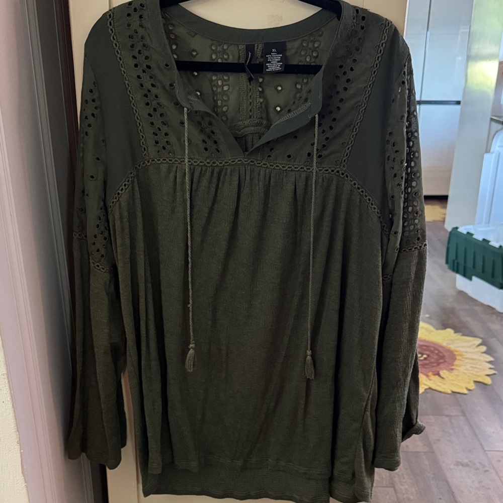 new directions Olive Eyelet Peasant Tunic Top